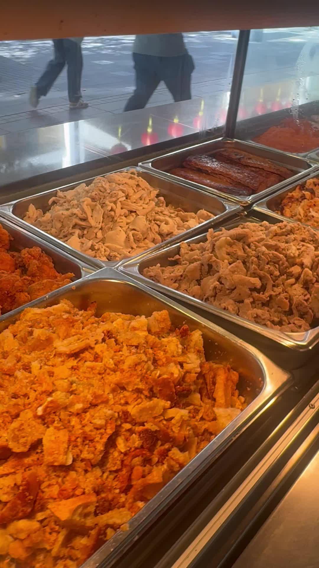 Cold-Chain Logistics for Frozen Bánh Mì: A Wholesale Buyer's Guide